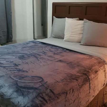 Hotel King Bed Hotel Room 120 Booking Stillwater Zewnętrze zdjęcie