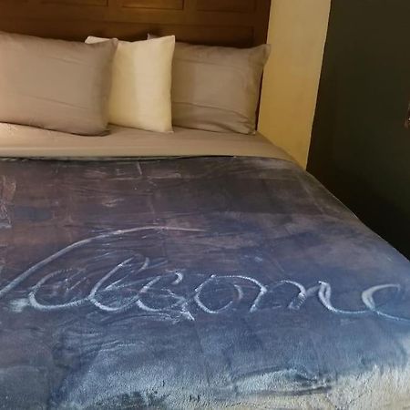 Hotel King Bed Hotel Room 120 Booking Stillwater Zewnętrze zdjęcie